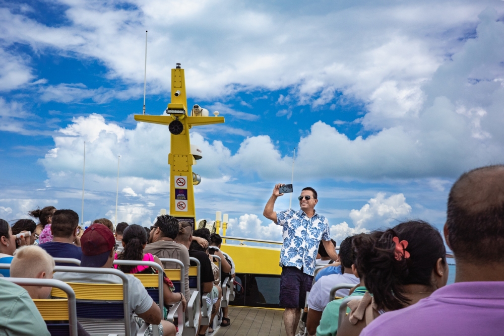 serie-welcome-to-paradise-003